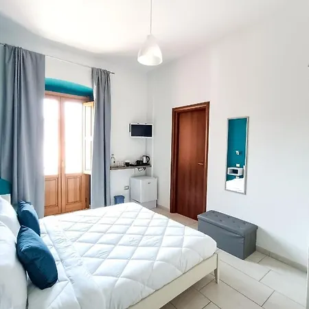 Couette-café La Residenza 3*